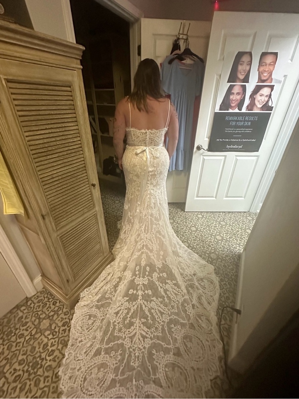 Vow’d Arrietta Wedding Dress – Size 16 - NEVER WORN